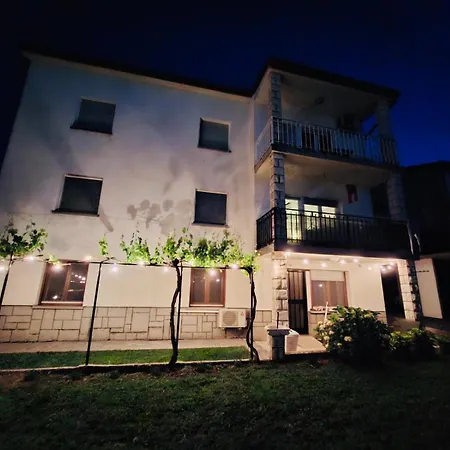 Luna * Koper
